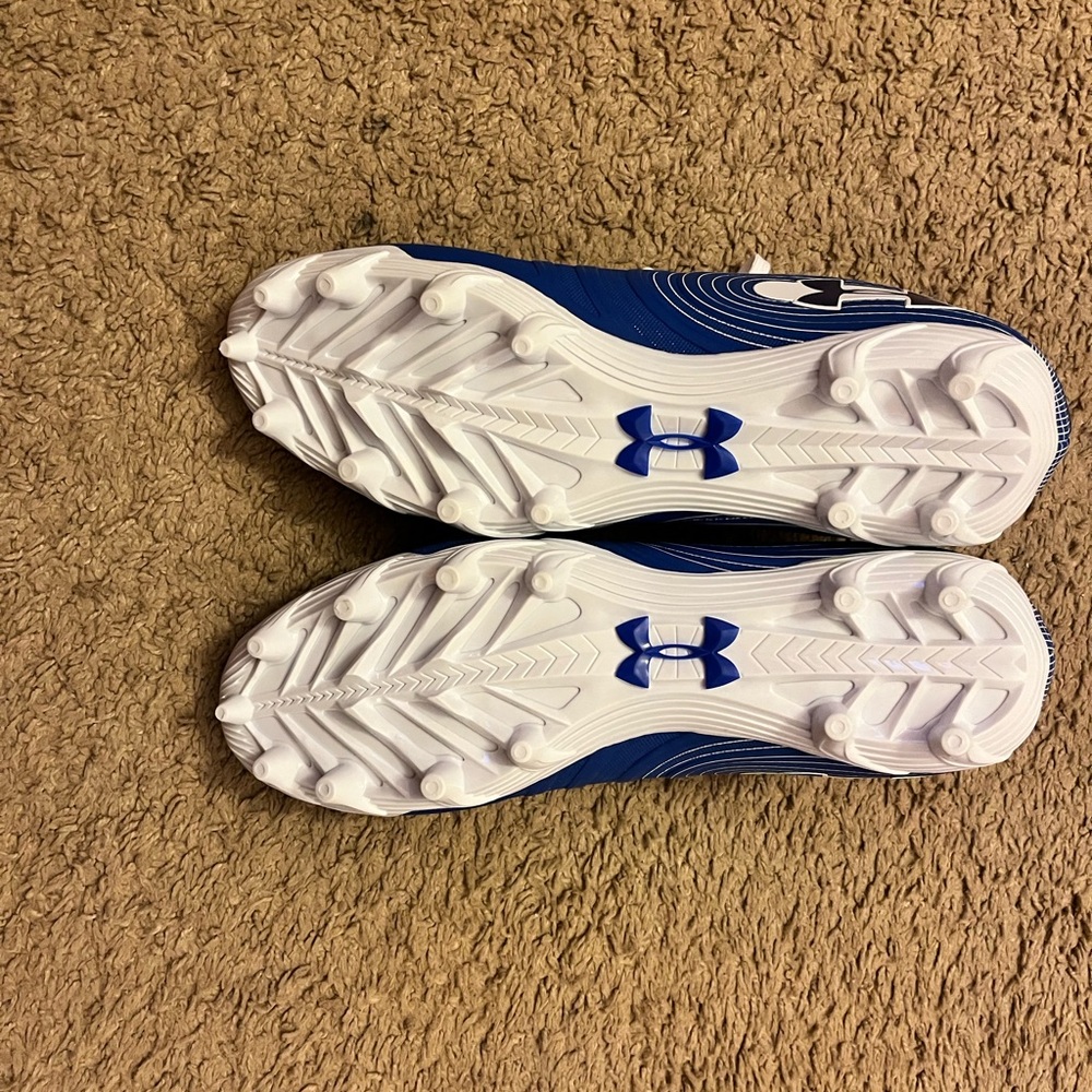 UnderArmor football cleats